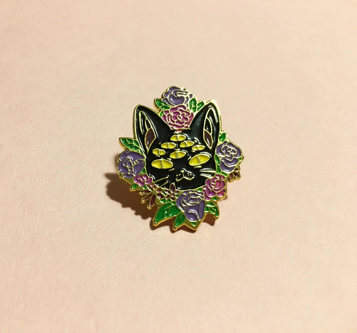 Creep Kitty Roses Pin