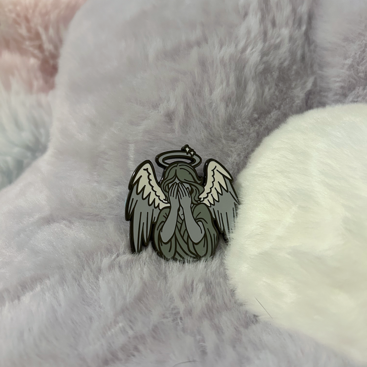 ✦ Weeping Angel Pin ✦
